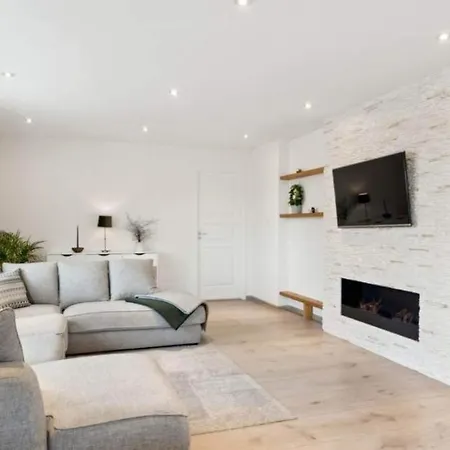For Family With Kids With Parking Place Appartement Ålesund